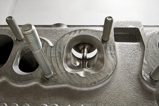 M20 Super Sport 885 Cylinder Head