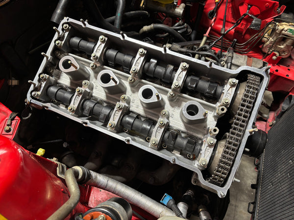 BimmerHeads built BMW S14 M3 cylinder head freshly installed.