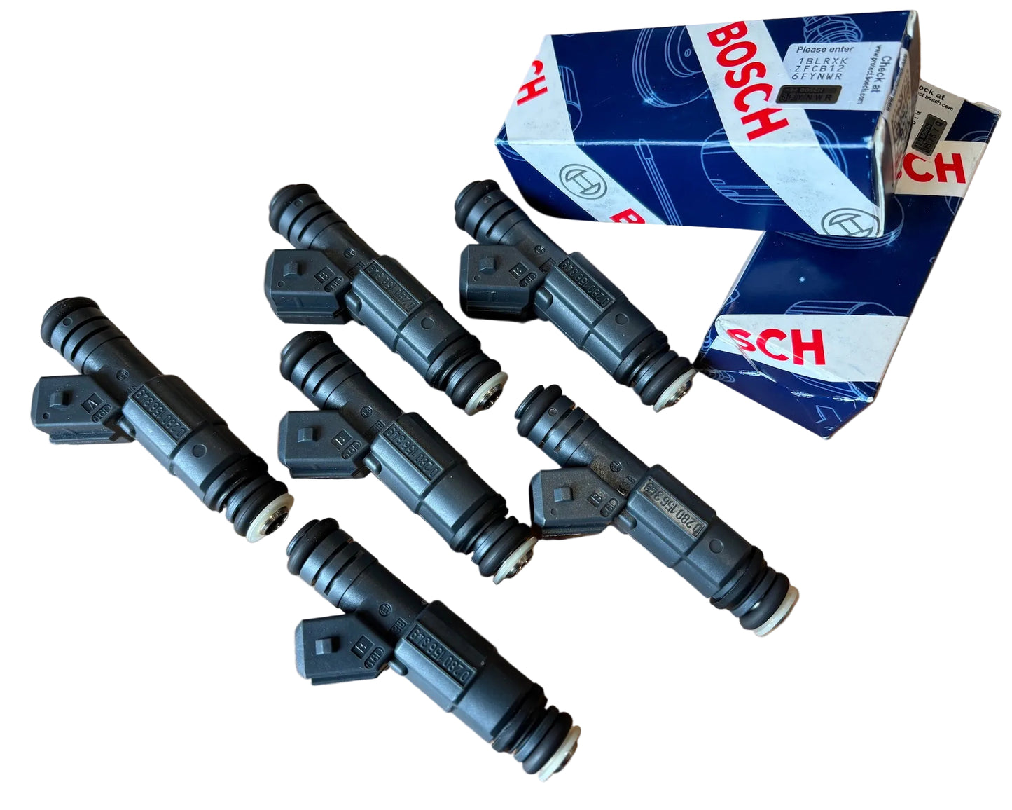 Six Bosch fuel injectors arranged for BMW M50 engines. These are a great upgrade for BMW M20 engines.