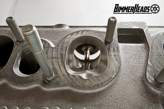 M20 Super Sport 885 Cylinder Head